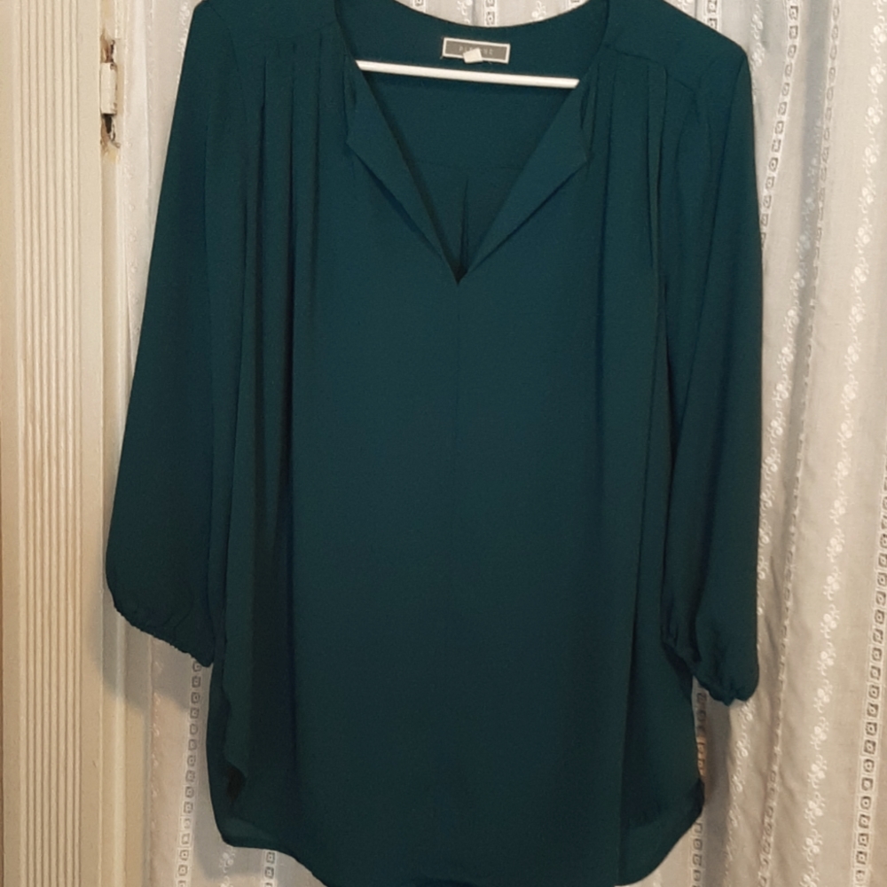 Pleione Blouse Medium Dark Green Cuffed 3/4 Sleeves